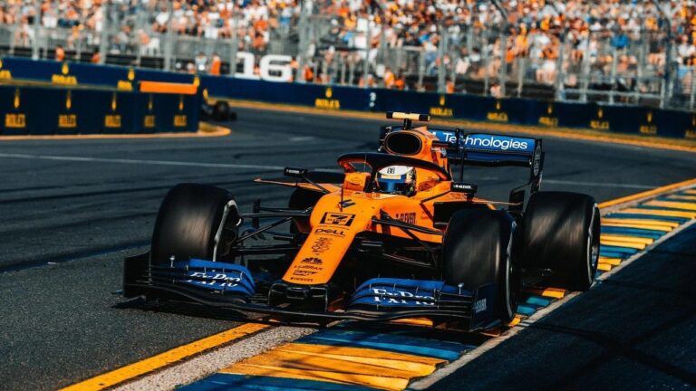 Motor Team شركاء McLaren Racing مع Tezos لبناء منصة NFT