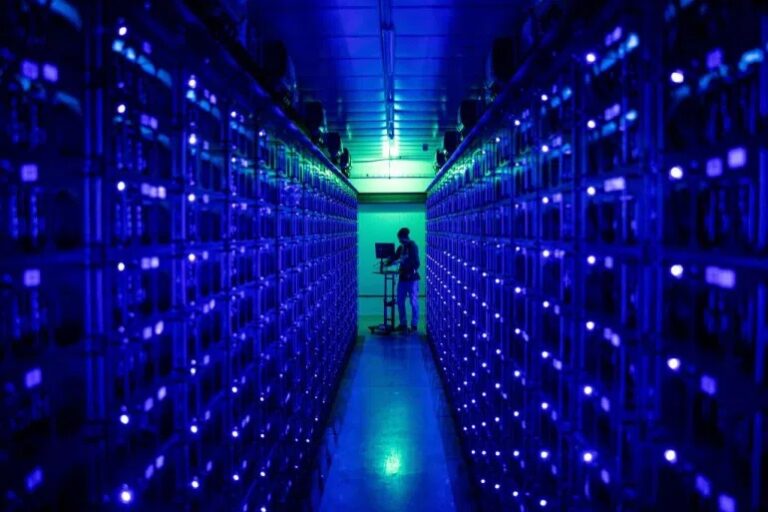 ظهر مجلس تعدين البيتكوين لأول مرة مع قيام النقاد بتفجير البصمة الكربونية
