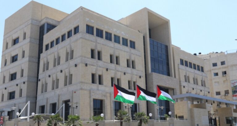 هل يمكن للعملة الرقمية أن تمنح الفلسطينيين السيادة النقدية؟