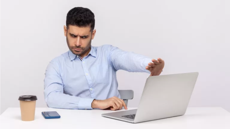 وزارة الصناعة الإيرانية تنفي حدوث نقص في الطاقة