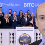 يوضح غاري جينسلر سبب اعتماد SEC لمؤشر ETF للعقود الآجلة على البيتكوين
