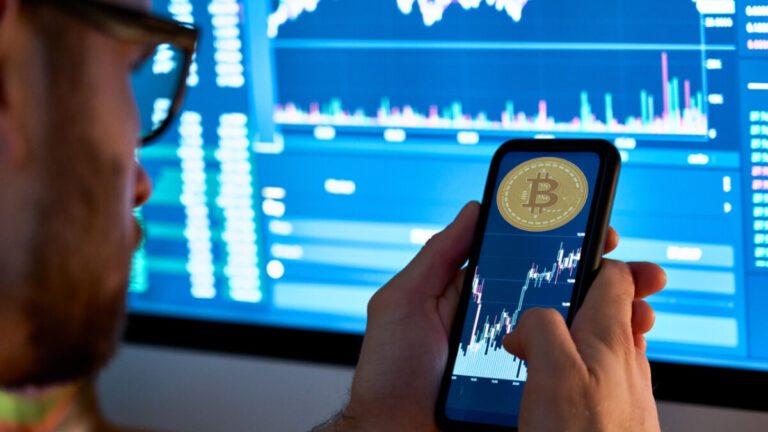 يضيف Public تداول العملات المشفرة مشيراً إلى أن ملايين المستثمرين يرون العملة المشفرة فئة أصول مقنعة