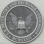 مفوض SEC: المشاريع اللامركزية الحقيقية تشكل تحدياً لتنظيم التشفير