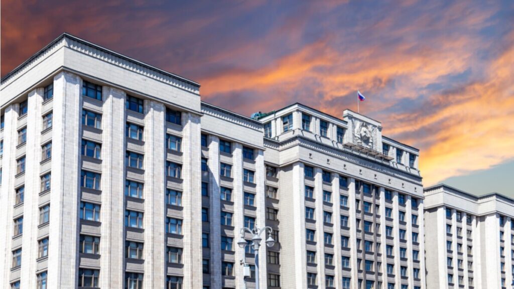 البرلمان الروسي ينظر في القيود المفروضة على مستثمري التشفير غير المؤهلين
