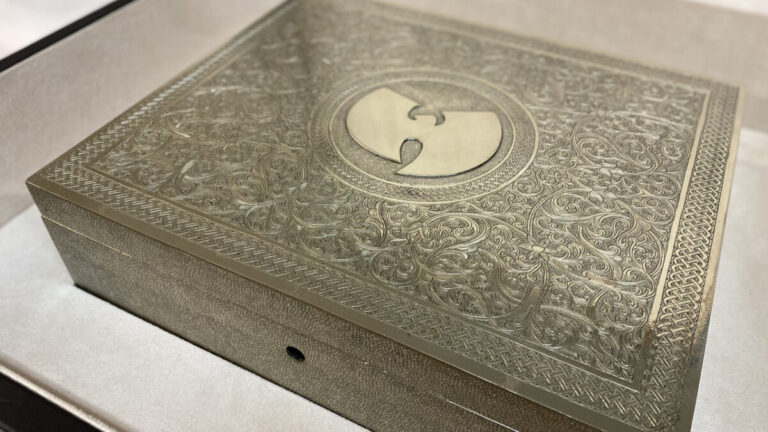 ألبوم Wu-Tang Clan غير المطروح يتحول من مارتن شكريلي إلى مجموعة NFT الفنية