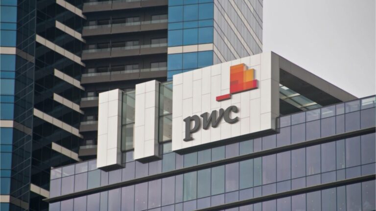 فرع هونغ كونغ لشركة المحاسبة PWC يشتري قطعة أرض في Sandbox Metaverse
