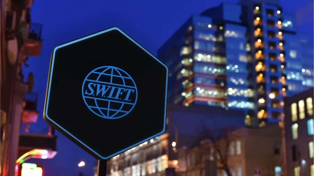 تهدف SWIFT إلى اختبار الرمز المميز في 2022