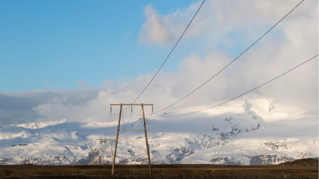 أيسلندا ترفض تشغيل مزارع بيتكوين الجديدة وسط نقص الكهرباء