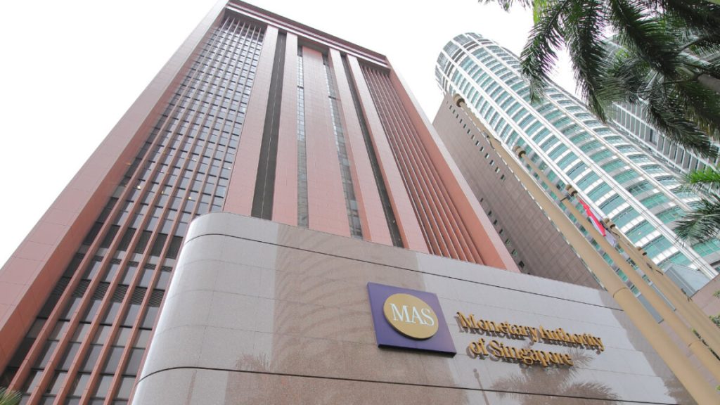 أجهزة الصراف الآلي للعملات المشفرة مغلقة في سنغافورة بعد إعلان البنك المركزي