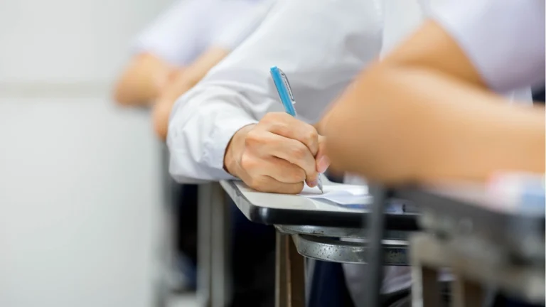 اجتياز المستثمرين الروس للامتحانات قبل شراء العملات المشفرة