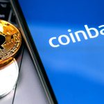 نما حجم تداول Coinbase ثمانية مرات عام 2021