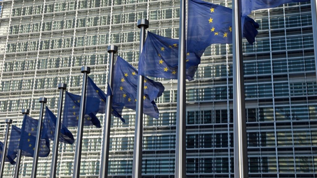 المفوضية الأوروبية تطلق استشارات رقمية أوروبية في مارس ، وتقترح مشروع قانون في وقت مبكر من العام المقبل