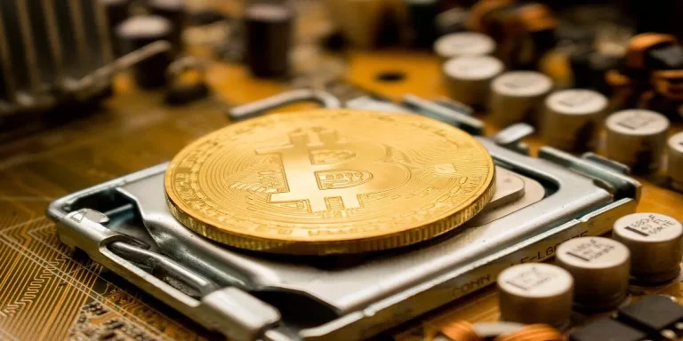 أصبحت فورت وورث أول حكومة مدينة أمريكية تطلق مشروع تعدين البيتكوين