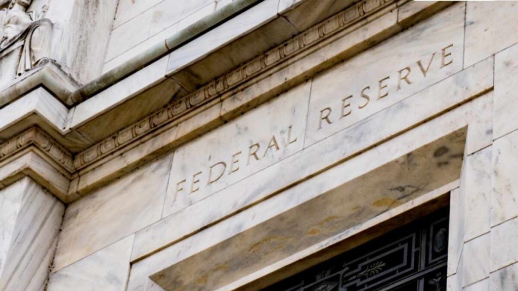 يتوقع خبير اقتصادي أن استجابة بنك الاحتياطي الفيدرالي للتضخم ستؤدي إلى ارتفاع أسعار العملات المشفرة