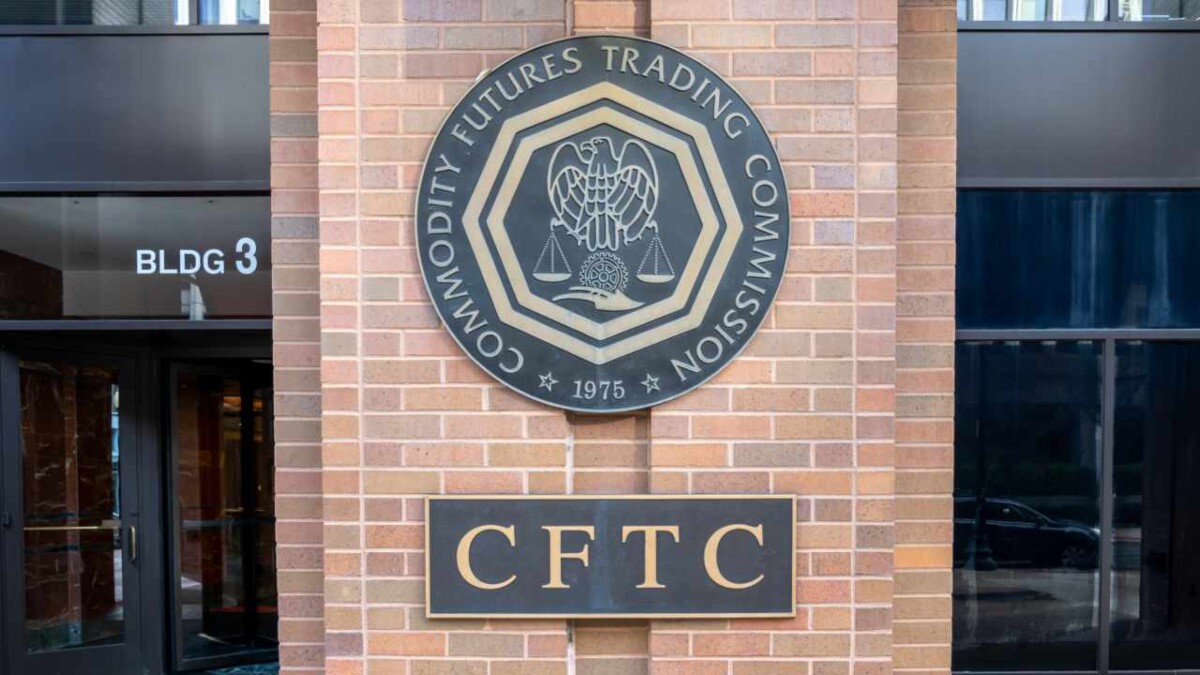 يؤكد رئيس هيئة تداول السلع الآجلة (CFTC) أن عملات البيتكوين وإيثر هي سلع