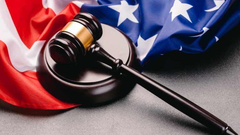 لجنة الأوراق المالية والبورصات توقف برنامج تداول وتعدين تشفير بقيمة 62 مليون دولار