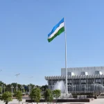 رئيس أوزبكستان يصدر مرسوماً ينظم العملات الرقمية والتعدين والتجارة