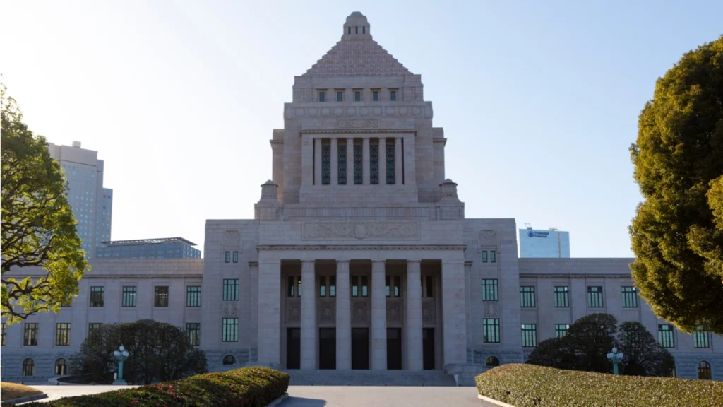 تعتمد اليابان تشريعاً ينشئ إطاراً قانونياً للعملات المستقرة