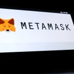 يقوم المتسللون باستنساخ محافظ Web3 مثل محفظة Metamask و Coinbase لسرقة التشفير