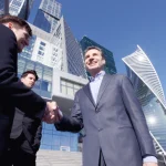 تقرير الشركات المالية عن التعامل الأول مع الأصول الرقمية بموجب القانون الروسي