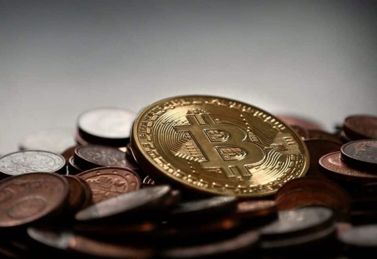تستخدم الأندية الرياضية عملة البيتكوين لدفع أجور لاعبيها