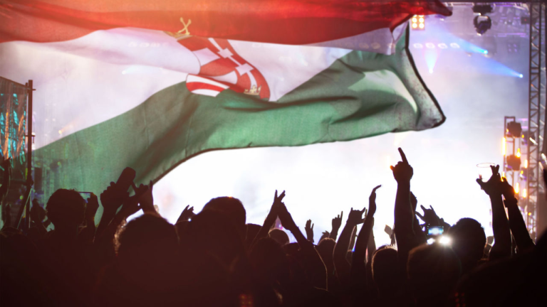يهتم المجريون بإمكانيات الاستثمار في العملات المشفرة