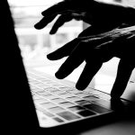 سرقة العملات الرقمية من شركة نيحيرية