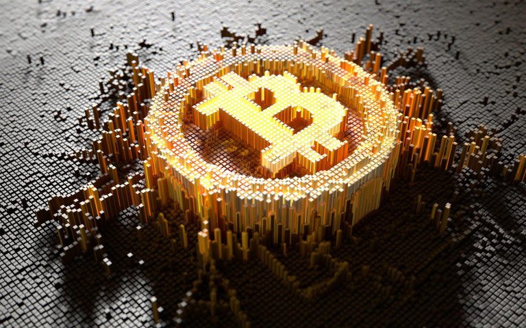 صناديق الاستثمار المرتبطة بالبيتكوين تهديد طويل المدى لمُنقِّبي العملات الرقمية العامة.
