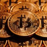 ارتفاع سعر البيتكوين إلى 52,000 دولار في ظل ارتفاع سوق ETP بقيمة 67 مليار دولار؛ هل سيختبر البيتكوين مستوى 56,000 دولار؟