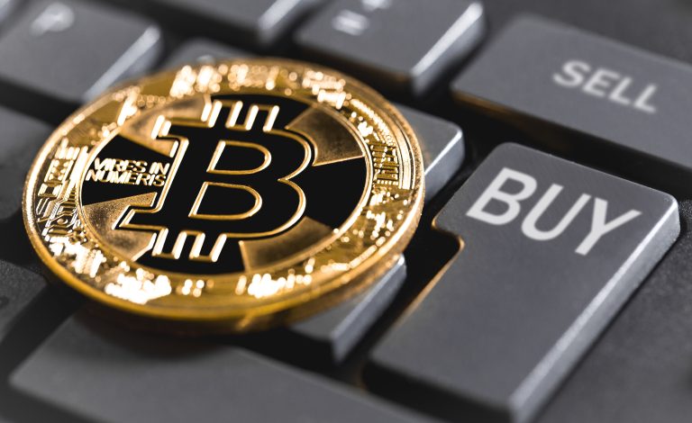 توقعات ارتفاع سعر البيتكوين 47,000 دولار، هل حان الوقت للشراء؟