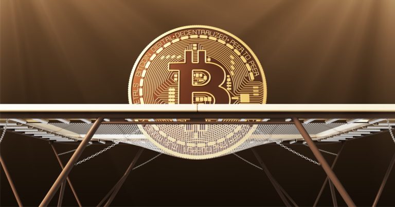بلاكروك ما زال يشهد تدفقات هائلة