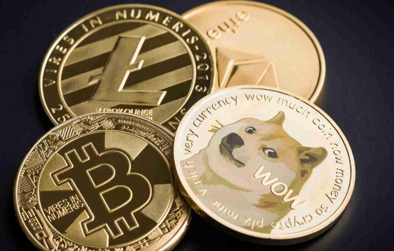 Coinbase تخطط لعقود آجلة نقدية لـ Dogecoin، Litecoin، وBitcoin Cash