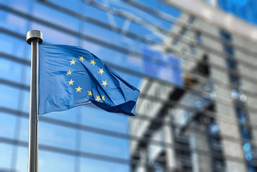 الاتحاد الأوروبي يستجوب شركات التكنولوجيا حول مخاطر الذكاء الاصطناعي في الانتخابات