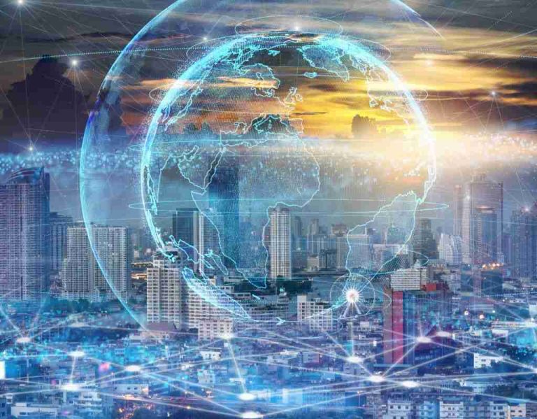 تحقيقًا في ممارسات جمع البيانات لشركة Worldcoin