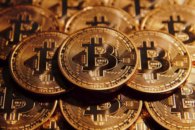 تقلب اسعار البيتكوين